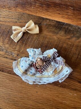 Small doll Beige Bow & Teddy Dress Hair Clip